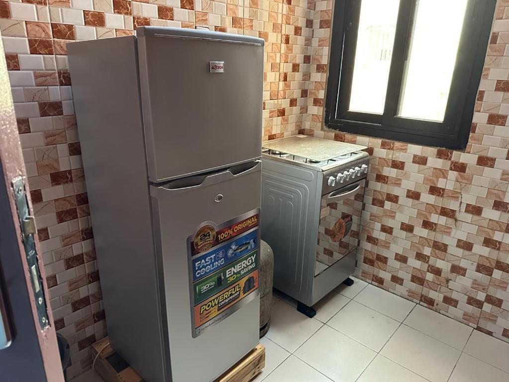 Appartement Spacieux Chez Keur Matou - F2 Dakar Exteriör bild